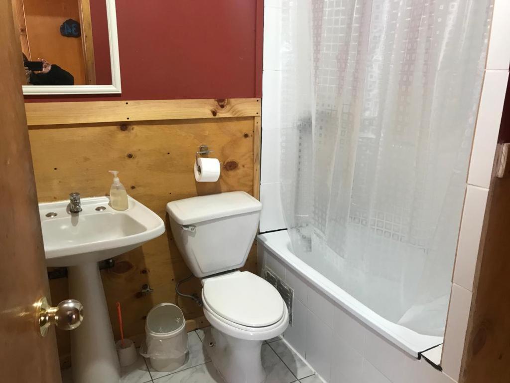 Hostal Benavente Пуерто Монт Екстериор снимка