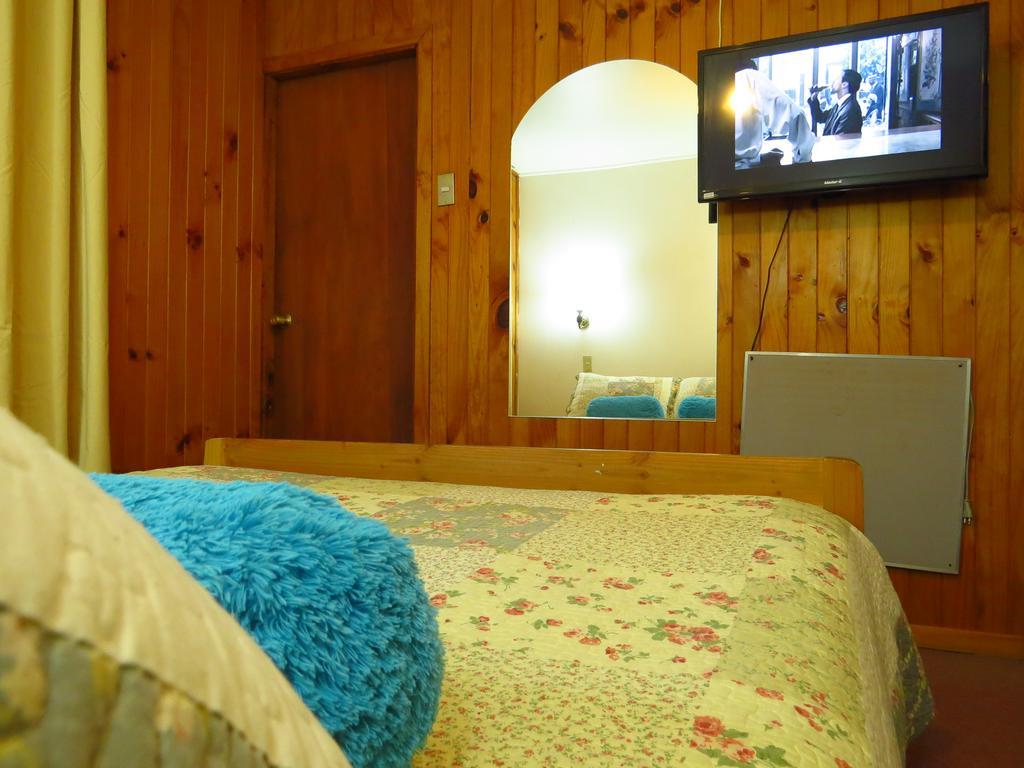 Hostal Benavente Пуерто Монт Екстериор снимка