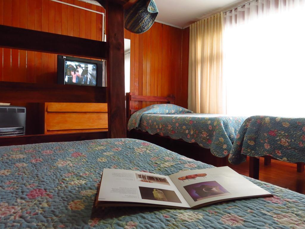 Hostal Benavente Пуерто Монт Екстериор снимка