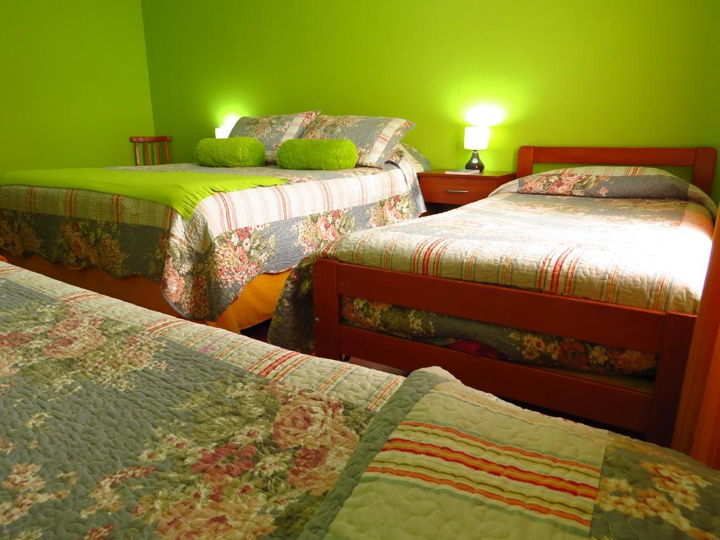 Hostal Benavente Пуерто Монт Екстериор снимка